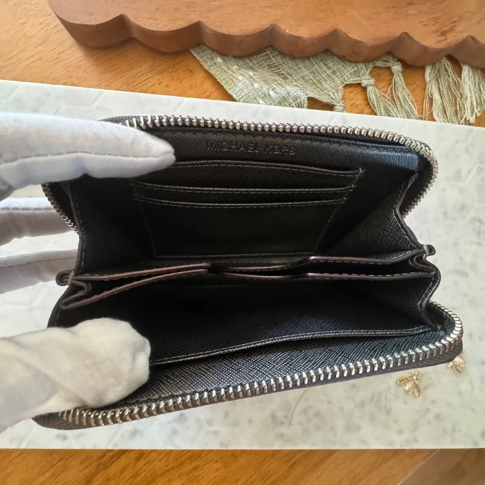 Michael Kors Wristlet Wallet - Picture 4 of 6